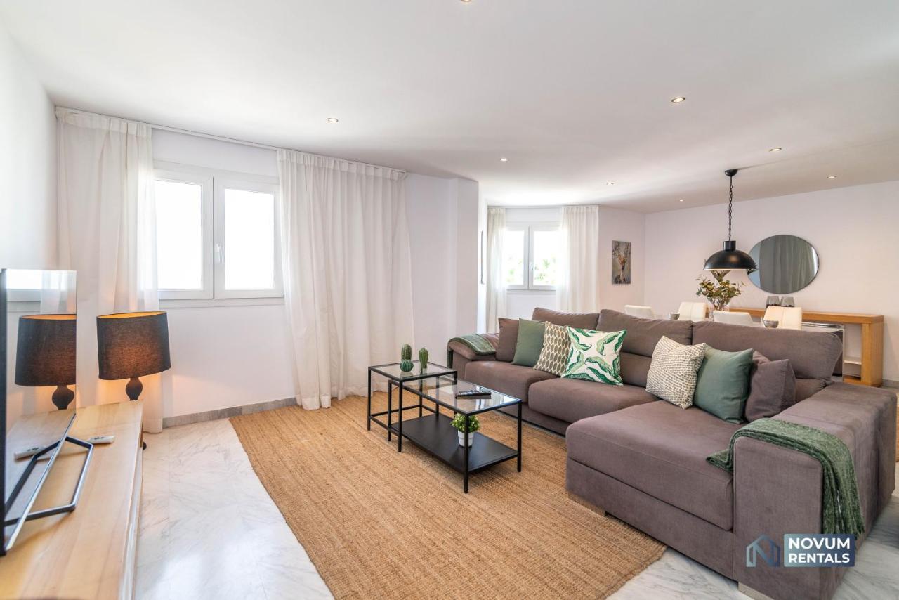 Puerto Banús Finest 2-BDRM apt - 50 metres to Beach Marbella Exterior foto