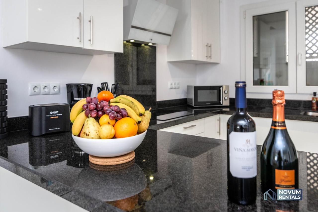 Puerto Banús Finest 2-BDRM apt - 50 metres to Beach Marbella Exterior foto