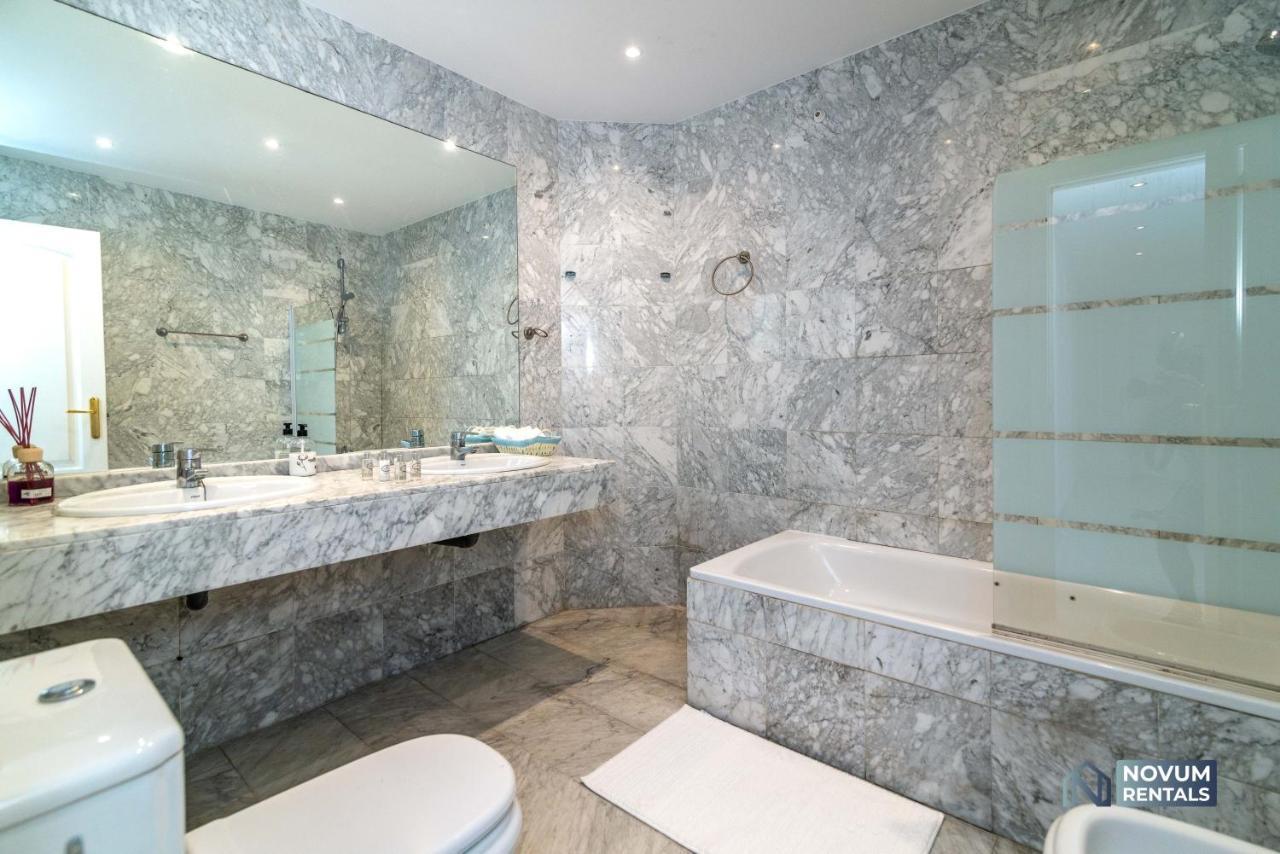 Puerto Banús Finest 2-BDRM apt - 50 metres to Beach Marbella Exterior foto